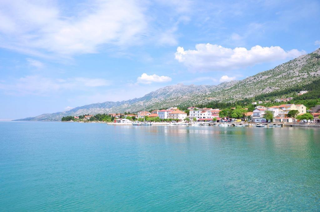 Apartments Zora Starigrad Paklenica Buitenkant foto